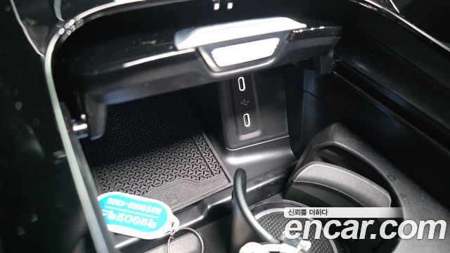 Mercedes-Benz GLC-Class (X254) GLC300 4MATIC AMG Line 2025 — фото 32