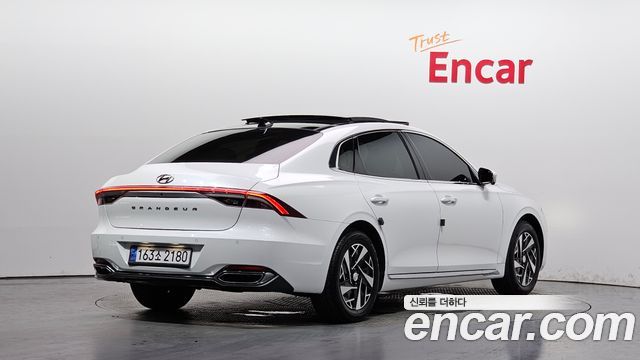 Hyundai Grandeur Hybrid (IG) Le Blanc 2022 — фото 2