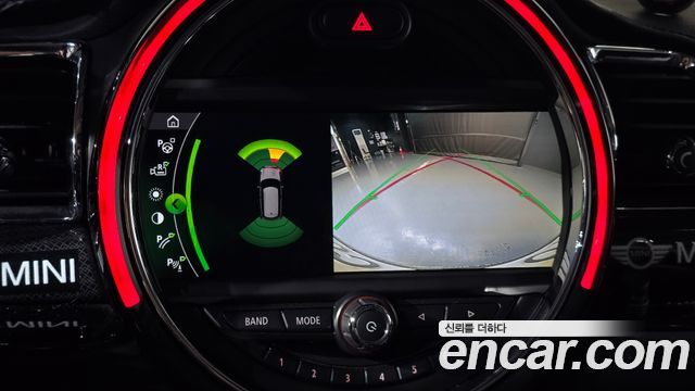 MINI Cooper D Clubman High 2nd 2020 — фото 14