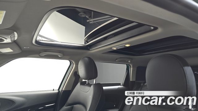 MINI Cooper D Clubman High 2nd 2020 — фото 17