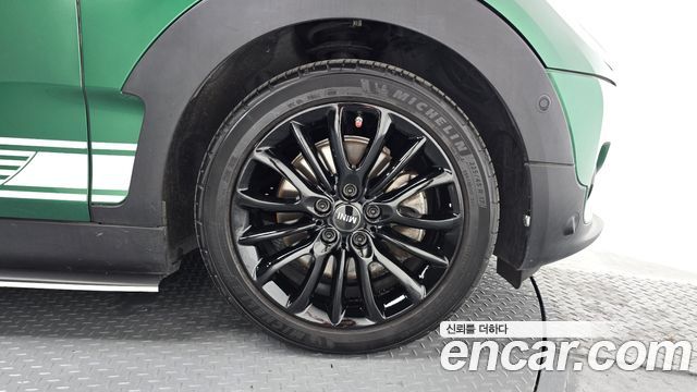 MINI Cooper D Clubman High 2nd 2020 — фото 21