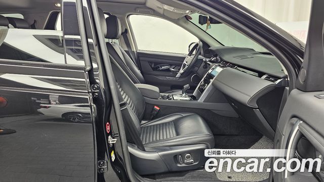 Land Rover Discovery Sport (II) P250 SE 2021 — фото 26