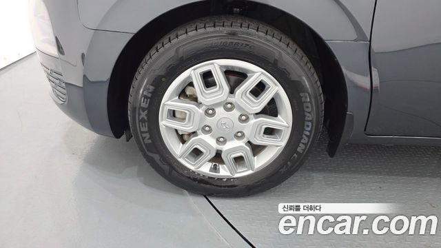 Hyundai Staria Cargo 3-Seater Modern 2022 — фото 5