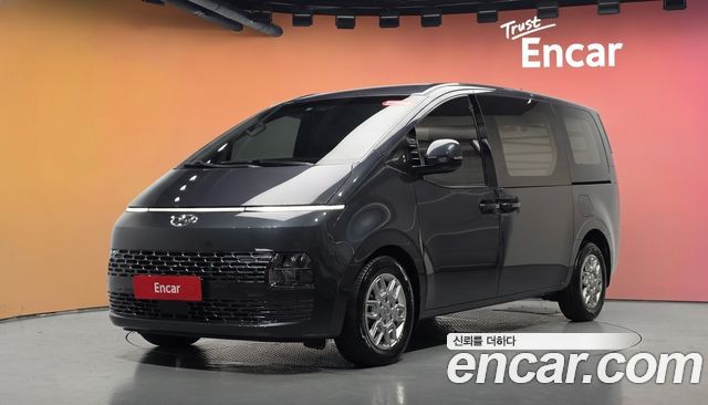 Hyundai Staria Cargo 3-Seater Modern 2022 — фото 1