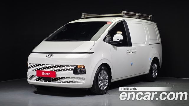 Hyundai Staria Cargo 3-Seater Modern 2022 — фото 1