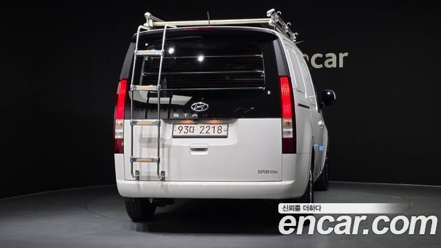 Hyundai Staria Cargo 3-Seater Modern 2022 — фото 4