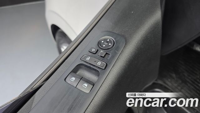 Hyundai Staria Cargo 3-Seater Modern 2022 — фото 13