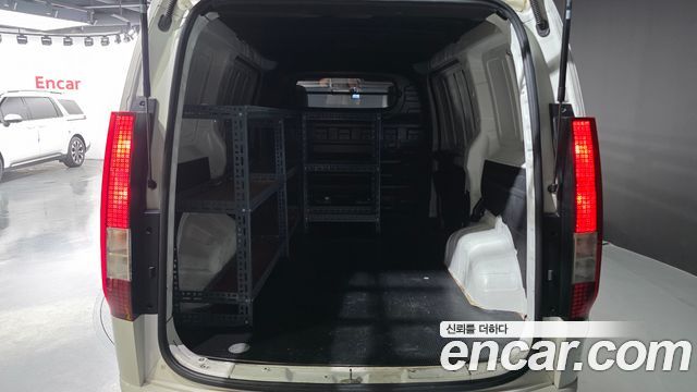 Hyundai Staria Cargo 3-Seater Modern 2022 — фото 30