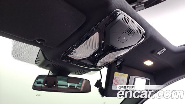 BMW 5 Series (G30) M550i xDrive 2021 — фото 23
