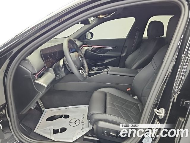 BMW 5 Series (G60) 520i Special Edition 2026 — фото 10