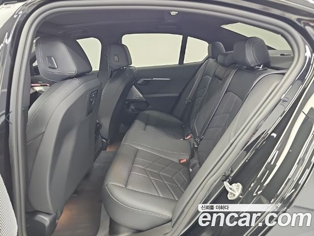 BMW 5 Series (G60) 520i Special Edition 2026 — фото 15