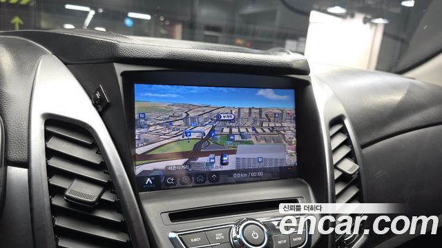 KG Mobility (SsangYong) Korando C 2.0 CVS 4WD Deluxe 2014 — фото 15