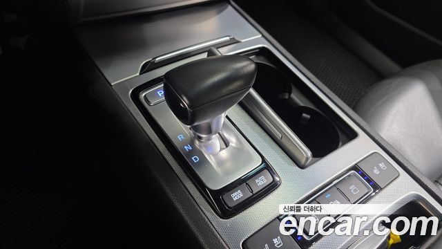 Genesis G80 3.3 GDI AWD Luxury 2019 — фото 9