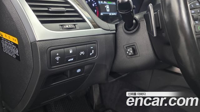 Genesis G80 3.3 GDI AWD Luxury 2019 — фото 15