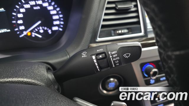 Genesis G80 3.3 GDI AWD Luxury 2019 — фото 16