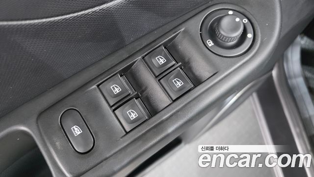 Renault Korea QM3 LE 2016 — фото 11