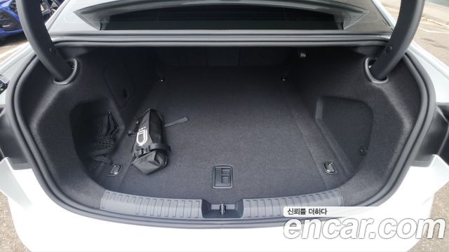 Audi A6 (C9) 40 TFSI S Line 2026 — фото 22