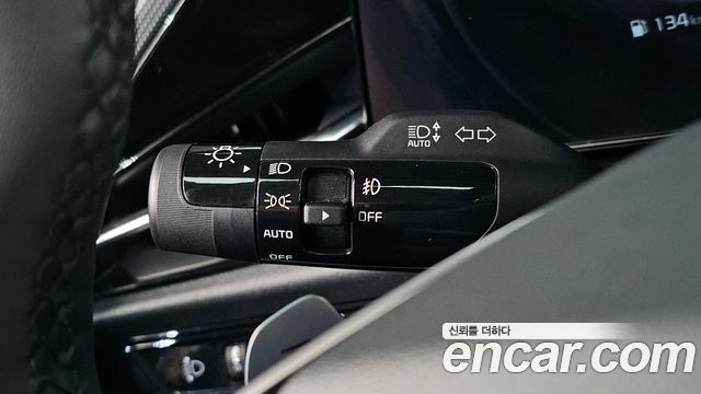 Kia Niro Signature 2022 — фото 16