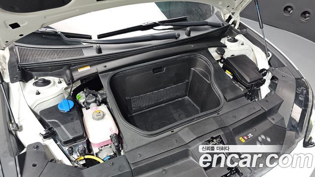 Hyundai Ioniq 6 Long Range Exclusive 2023 — фото 6