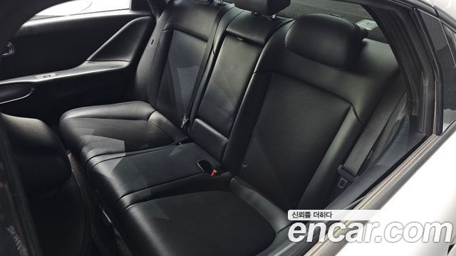 Hyundai Ioniq 6 Long Range Exclusive 2023 — фото 31