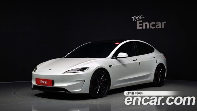 Tesla Model 3 Performance AWD