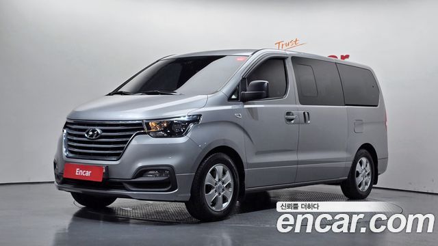 Hyundai Grand Starex Wagon 11-Seater Smart 2020 — фото 1