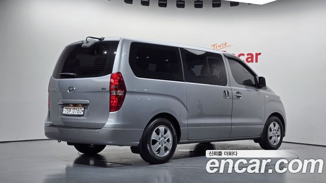 Hyundai Grand Starex Wagon 11-Seater Smart 2020 — фото 2