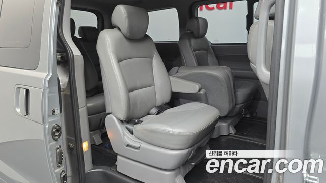 Hyundai Grand Starex Wagon 11-Seater Smart 2020 — фото 11
