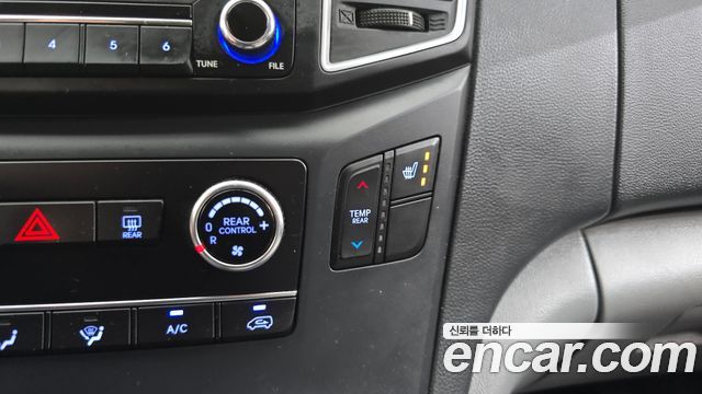 Hyundai Grand Starex Wagon 11-Seater Smart 2020 — фото 18