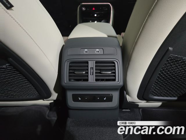 Audi Q5 (80A) 40 TFSI Quiattro Advanced 2025 — фото 16