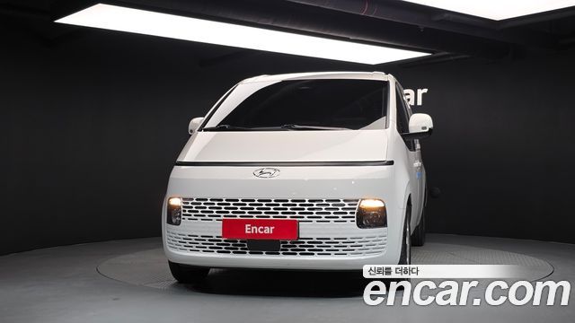 Hyundai Staria Cargo 3-Seater Modern 2022 — фото 3