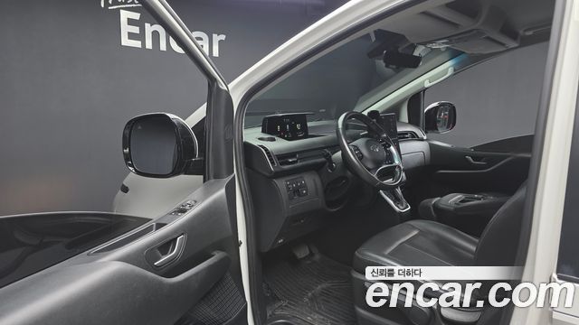 Hyundai Staria Cargo 3-Seater Modern 2022 — фото 10