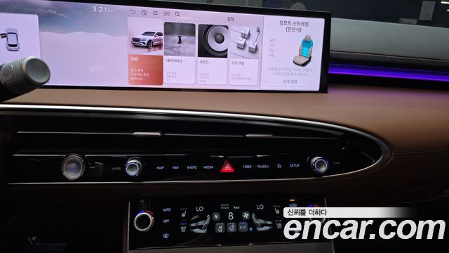 Genesis GV70 2.5T Gasoline AWD 2025 — фото 14