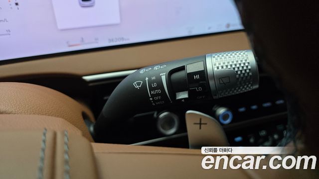 Genesis GV70 2.5T Gasoline AWD 2025 — фото 27