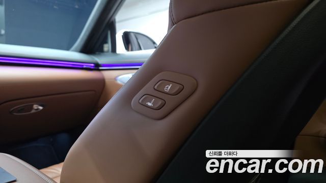 Genesis GV70 2.5T Gasoline AWD 2025 — фото 28