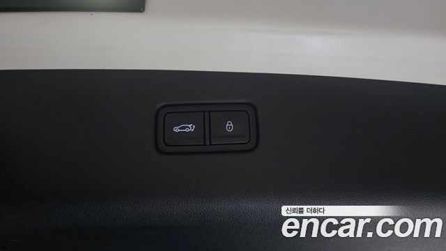 Genesis GV70 2.5T Gasoline AWD 2025 — фото 31
