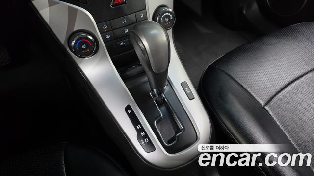 Chevrolet Amazing New Cruze 1.8 LT 2015 — фото 9