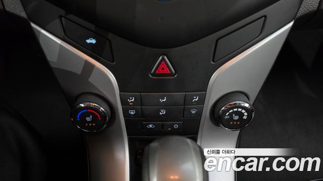 Chevrolet Amazing New Cruze 1.8 LT 2015 — фото 30