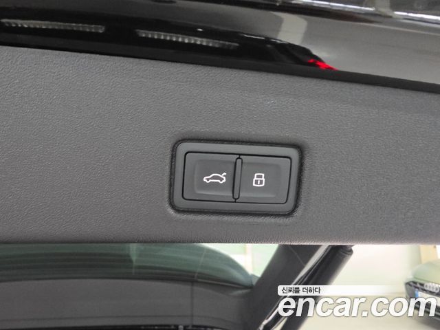 Audi Q5 (80A) 40 TFSI Quiattro Advanced 2025 — фото 15