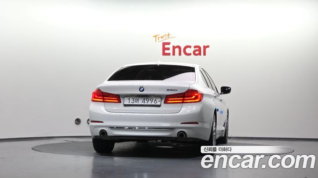 BMW 5 Series (G30) 530i Luxury Plus 2018 — фото 4
