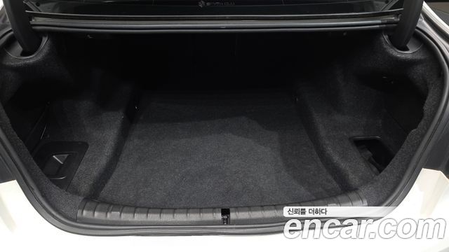 BMW 5 Series (G30) 530i Luxury Plus 2018 — фото 24