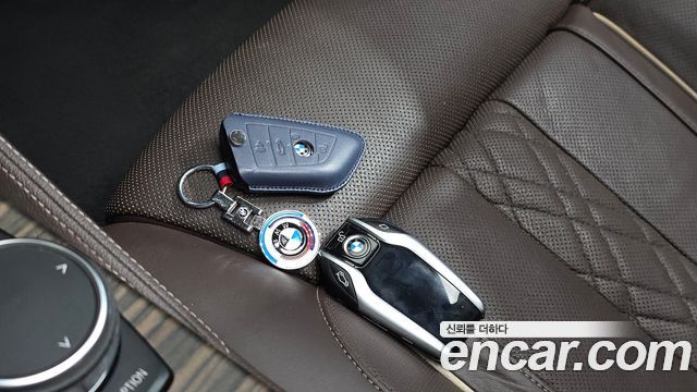 BMW 5 Series (G30) 530i Luxury Plus 2018 — фото 39