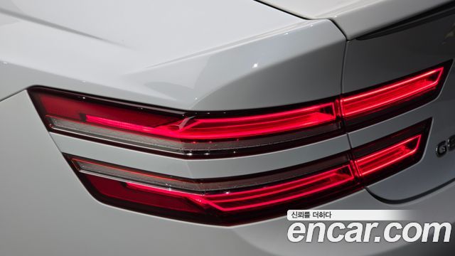 Genesis G80 (RG3) Gasoline 2.5 Turbo AWD 2022 — фото 23