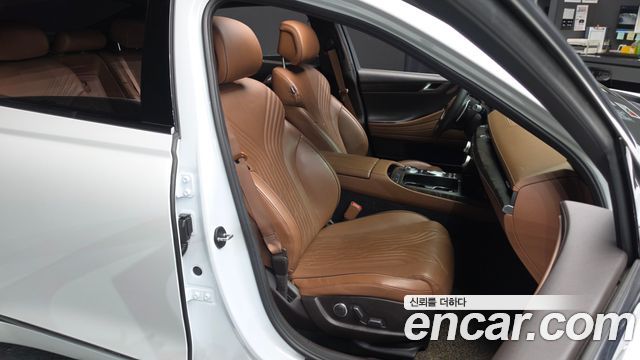 Genesis G80 (RG3) Gasoline 2.5 Turbo AWD 2022 — фото 26