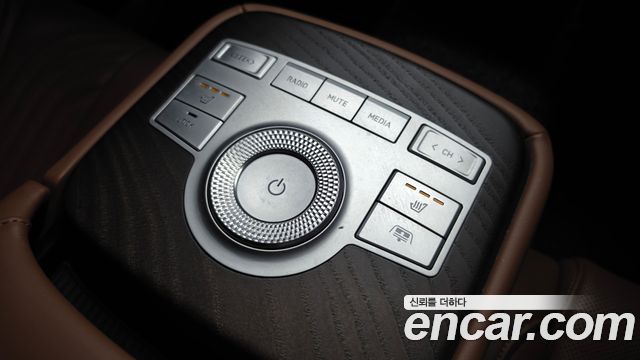 Genesis G80 (RG3) Gasoline 2.5 Turbo AWD 2022 — фото 33