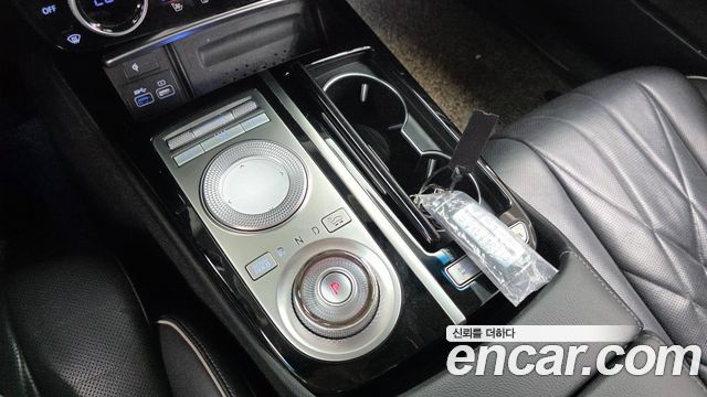 Genesis G80 (RG3) Gasoline 2.5 Turbo AWD 2021 — фото 17