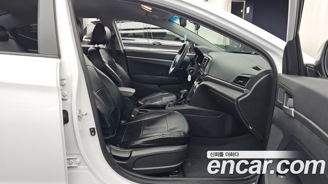 Hyundai Avante (AD) 1.6 Style 2019 — фото 11