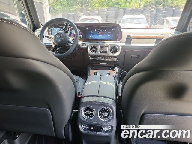 Mercedes-Benz G-Class (W465) G450d 2025 — фото 18