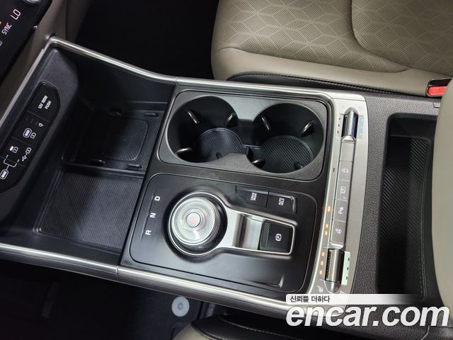 Kia Carnival (IV) Diesel 9-Seater Prestige 2024 — фото 16