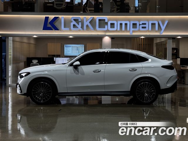 Mercedes-Benz GLC-Class (X254) GLC300 4MATIC Coupe 2026 — фото 3